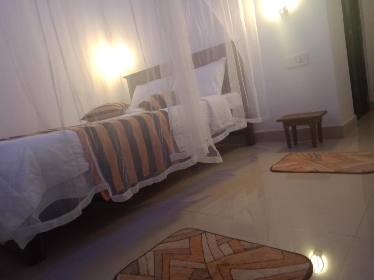 Quiet Rest Inn إيلا المظهر الخارجي الصورة